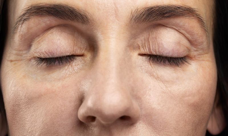 Glow Therapy Λάμψη & Ανανέωση